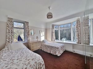 Photo 21- click for photo gallery